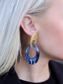 Blauwe Oorbellen Nemea Teardrop L Brushed