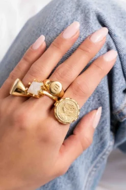 Classic Ring Vintage Coin