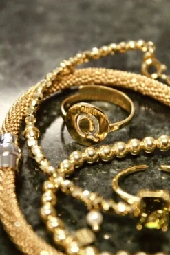 Initial Ring Large