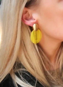 Resin Closed Oval S Sparkling Yellow