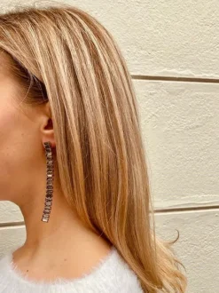 Zwarte Strass Oorbellen Mosa Single Waterfall Diamond